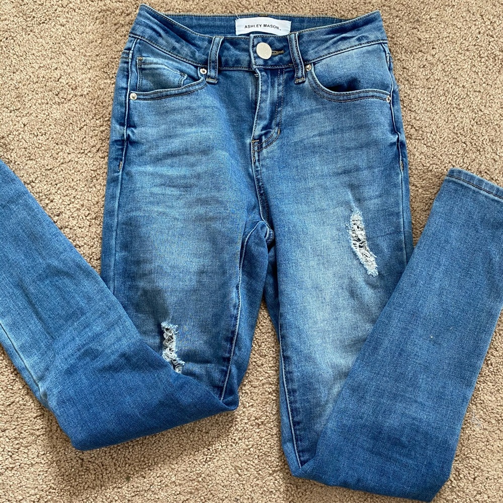 Ashley Mason Skinny Jeans